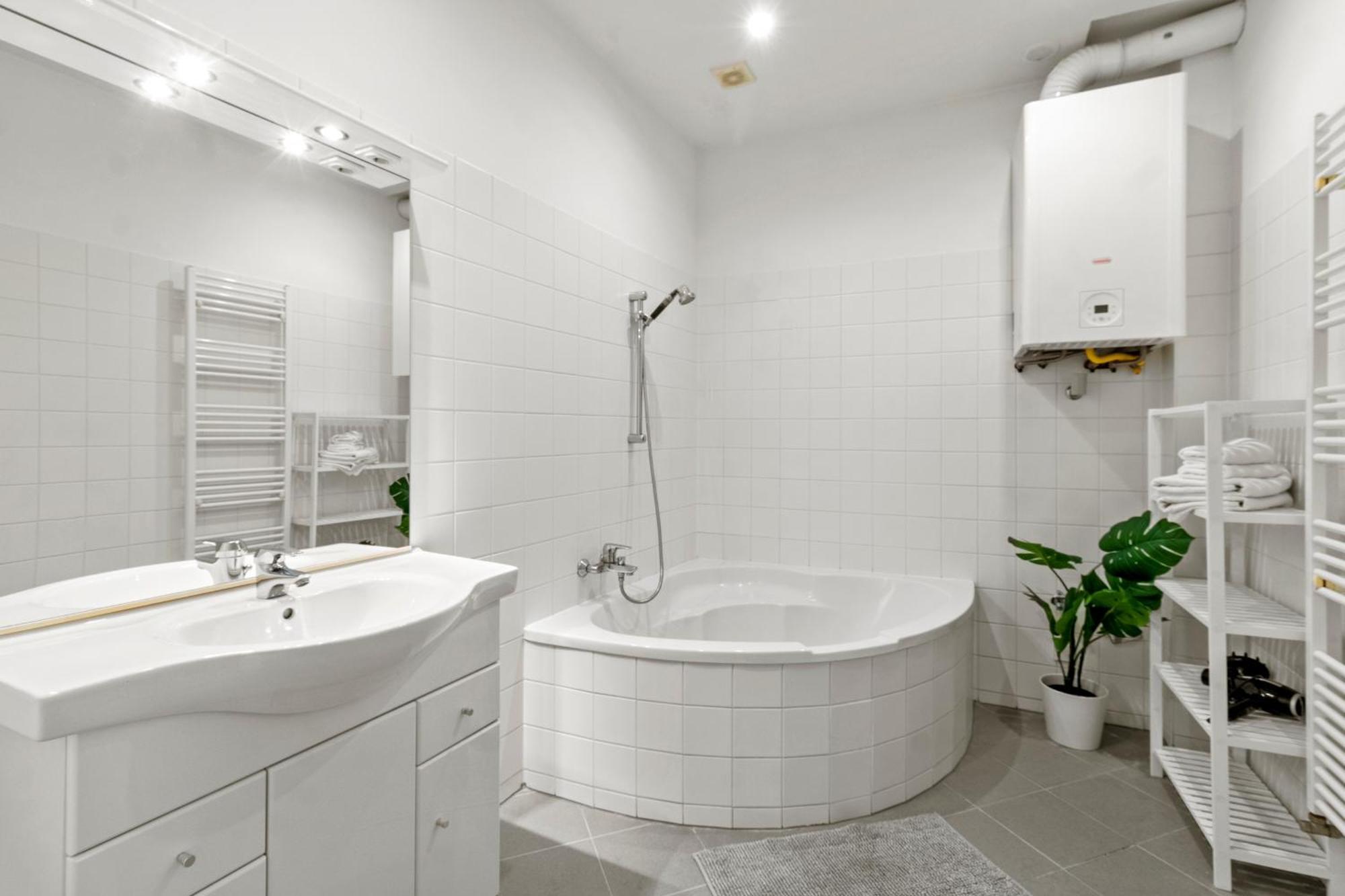 Chic 1Br Apartment - Directly Near Schoenbrunn 维也纳 外观 照片