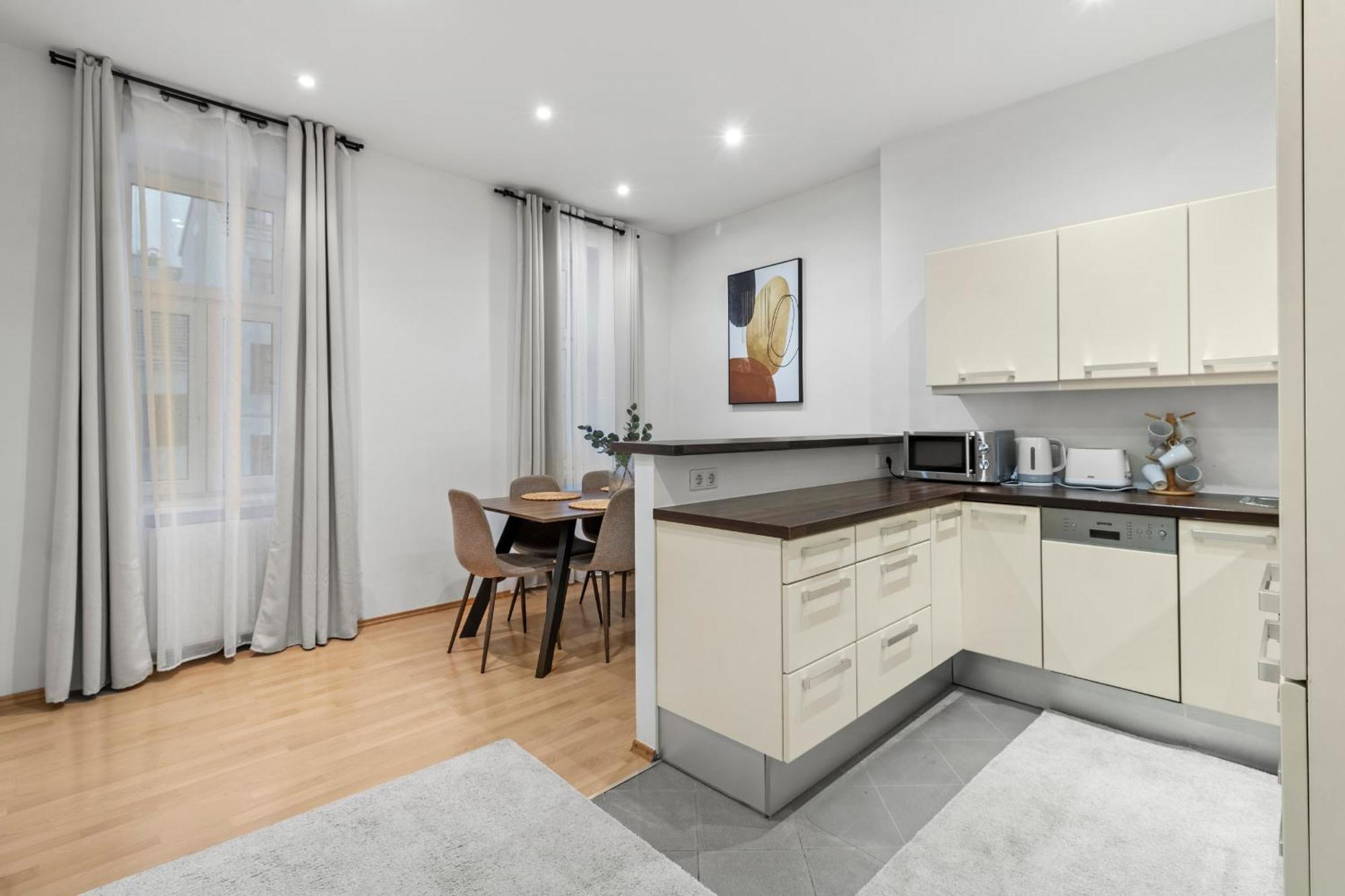 Chic 1Br Apartment - Directly Near Schoenbrunn 维也纳 外观 照片
