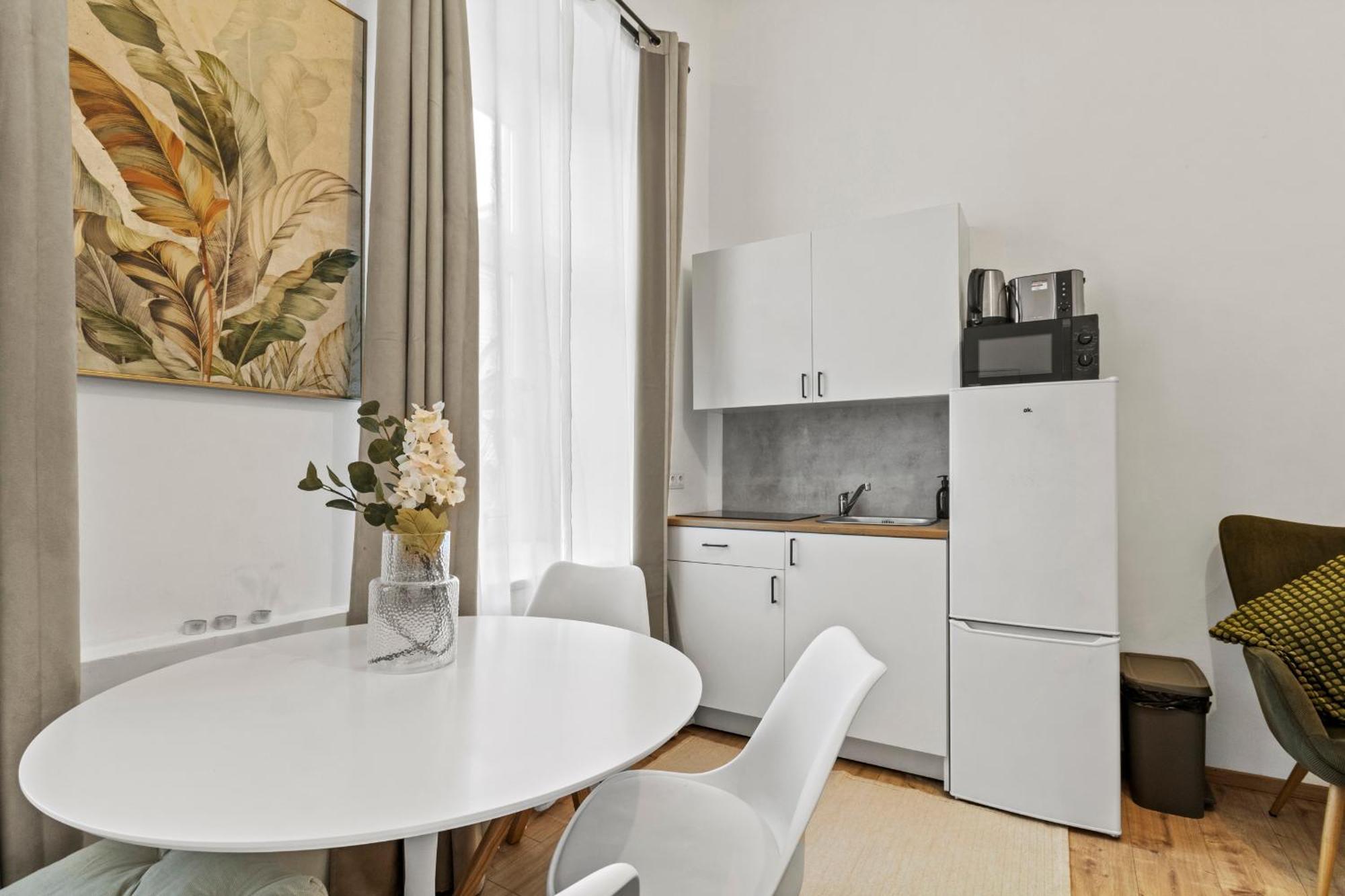 Chic 1Br Apartment - Directly Near Schoenbrunn 维也纳 外观 照片